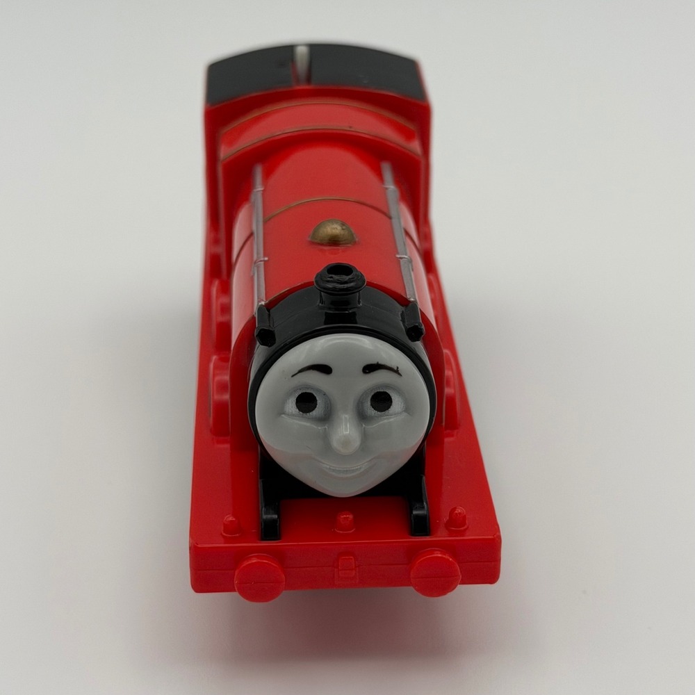 Thomas & Friends James Motorized Train Engine Red TrackMaster Mattel